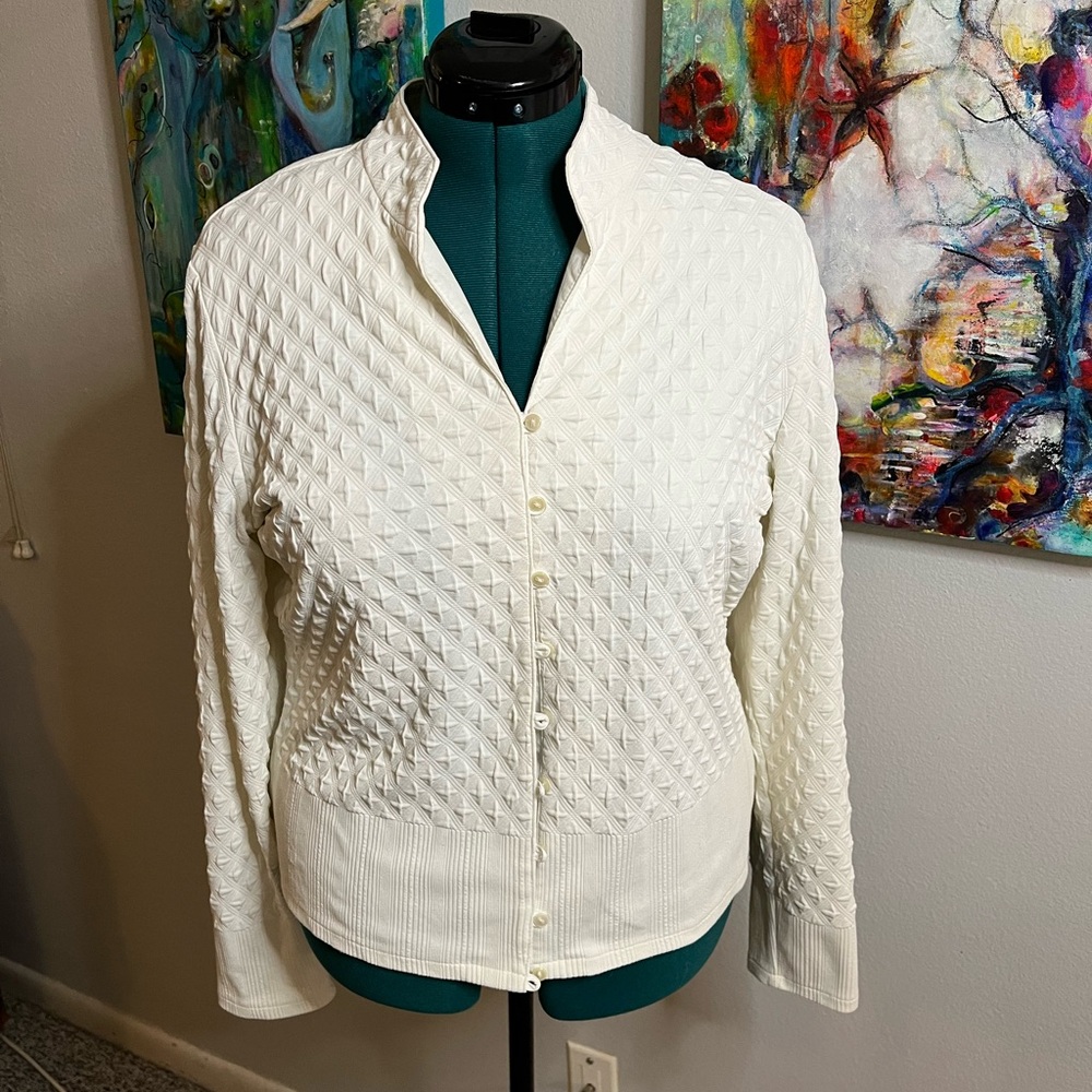 This white light weight jacket is a gem!